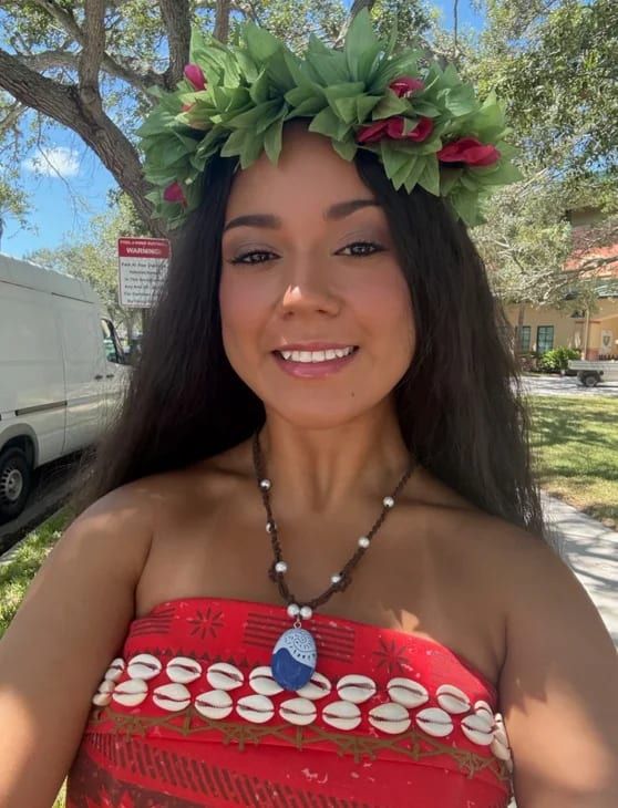 Ashley V., Characters.io performer in Fort Lauderdale / Miami