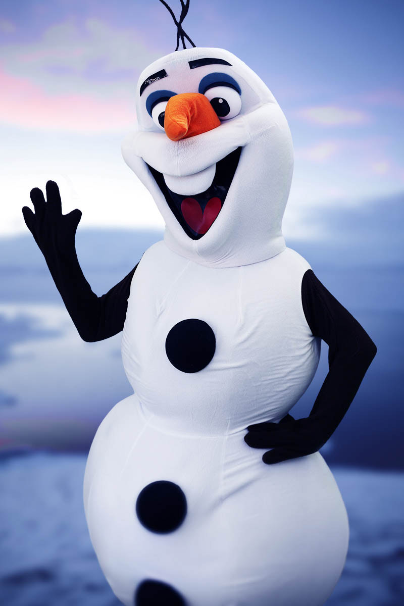 Hire Olaf for birthday parties - Frozen snowman character performer